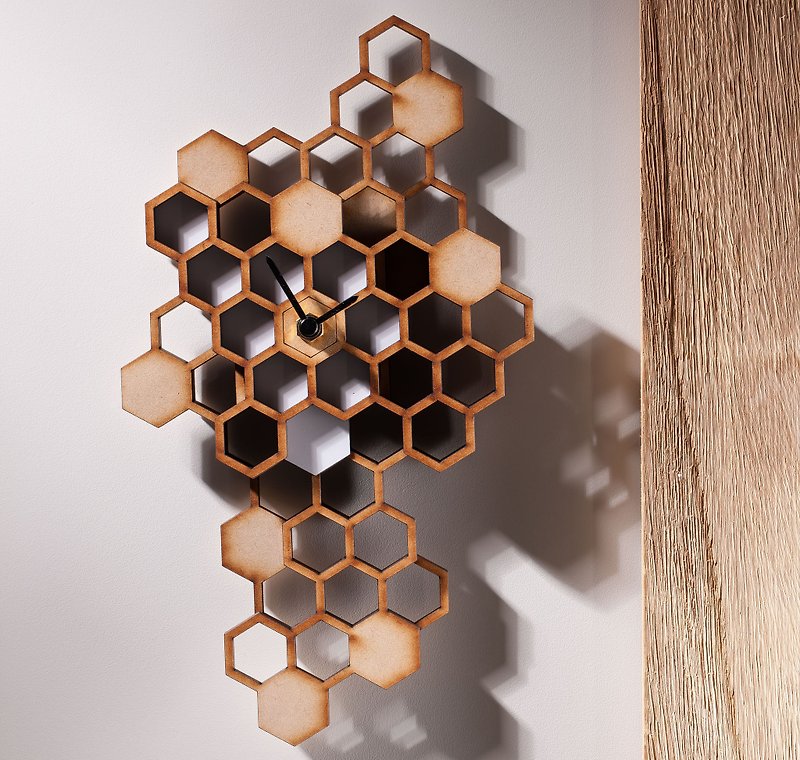 Honeycomb wooden wall clock - Clocks - Wood Brown