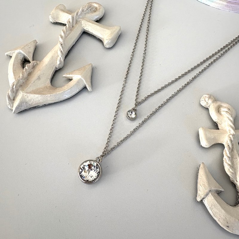 Swarovski Necklace Blingbling Clear Rhodium Plated Plating  V-shaped Elegant - 項鍊 - 玻璃 白色