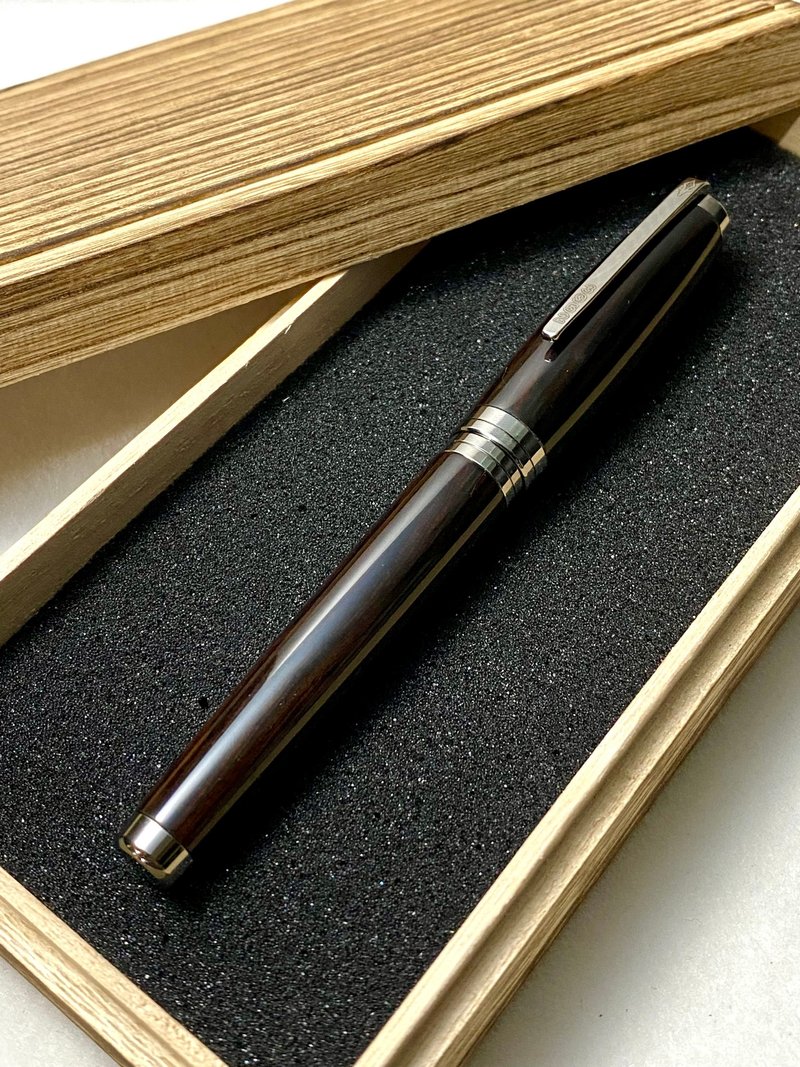 3952Old Goat-X888 Ebony HD Highlight Version Standard Titanium Tip Series Fountain Pen - ปากกาหมึกซึม - วัสดุอื่นๆ 