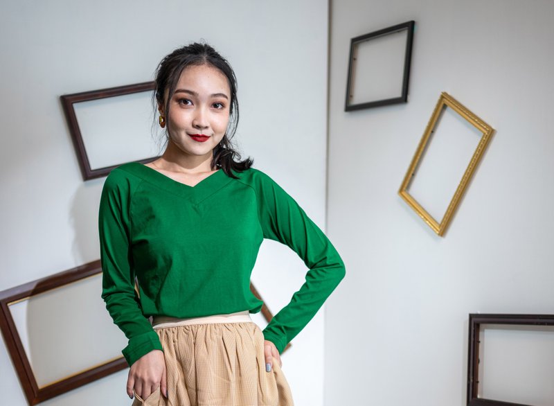 風之聲 長袖上衣 Wind Whisper Long Sleeve Blouse - 女 T 恤 - 棉．麻 綠色