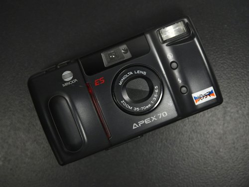 KONICA MINOLTA - 【完動美品】 フィルムカメラ　MInolta　APEX70　コンパクト 1c124a100b9157387a269ddd932730
