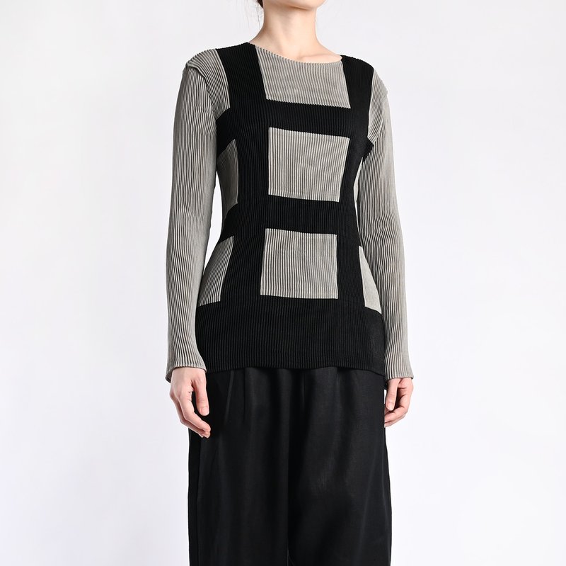 ISSEY MIYAKE 褶衣上衣 / 三宅摺衣、三宅一生、皺摺衣 - 女上衣/長袖上衣 - 棉．麻 灰色