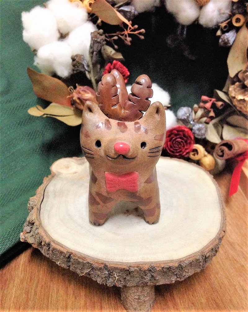 Christmas Qualification - Antlers Substitute Squad - Doll Tabby Cat - ของวางตกแต่ง - ดินเผา หลากหลายสี