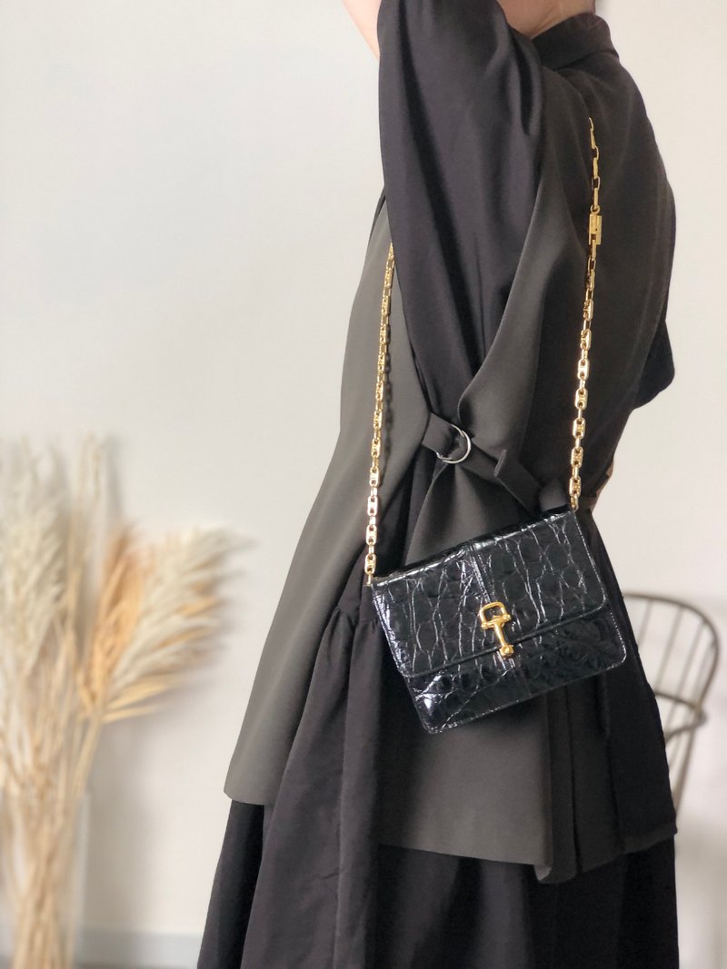 【 日本直送　名牌中古包 】CELINE セリーヌ ショルダーバッグ ブラック ホースビット クロコダイル ミニバッグ チェーン vintage pu7w2k - 側背包/斜背包 - 真皮 黑色