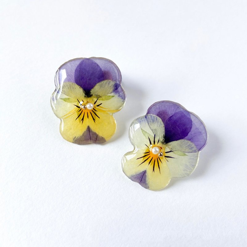 真花│三色堇耳環【A Little Pansy】 - 耳環/耳夾/耳骨夾 - 植物．花 紫色