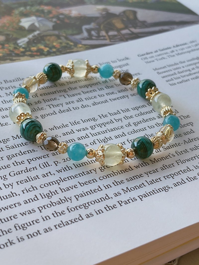 Cangjia丨Stone+ Stone//Healing and Lucky//Natural Crystal Bracelet - สร้อยข้อมือ - คริสตัล สีเขียว