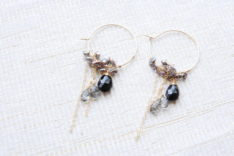 Black spinel and tourmaline quartz hoop earrings 14 kgf - Earrings & Clip-ons - Stone Black