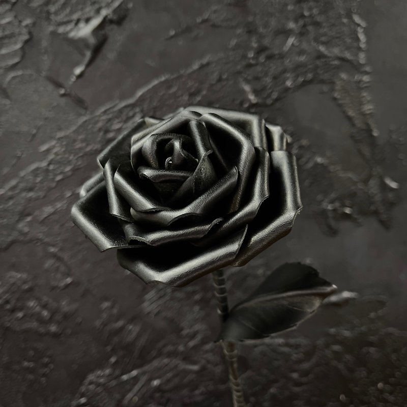 Black Leather Rose - ตกแต่งต้นไม้ - หนังแท้ สีดำ