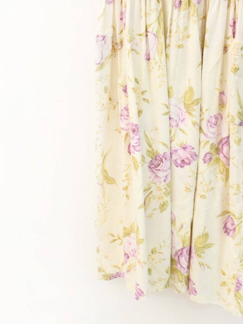 Retro Beige Purple Flowers Cute Cotton Short Sleeve Vintage Dress Vintage Dress - ชุดเดรส - ผ้าฝ้าย/ผ้าลินิน สีเหลือง