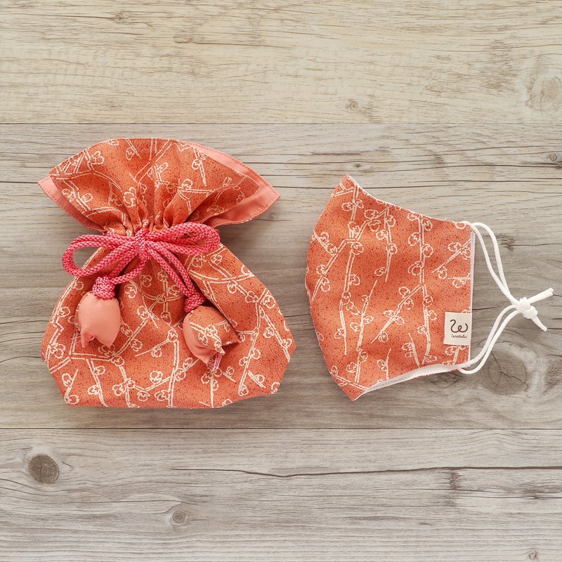 用絲綢和服布料製作 和服口罩與束口袋 FUGURO 禮品組 梅花紋 - 口罩/口罩收納套 - 絲．絹 粉紅色