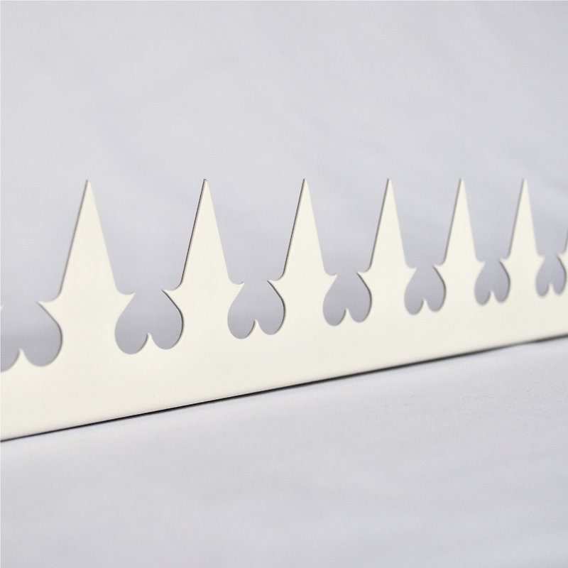 GizaGiza Heart White L type 1 meter per section | Security Fence Spikes - Other - Stainless Steel White