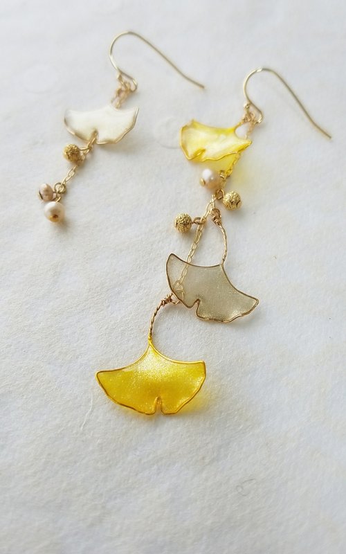 銀杏と淡水パールのピアス/イヤリング・秋色