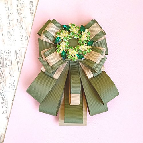 Bow Brooch - Pink & Green – Monica's Chictique