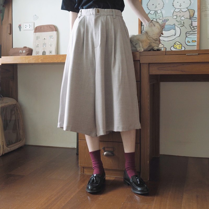 little cat wide pants : malted milk - กางเกงขายาว - เส้นใยสังเคราะห์ สีกากี