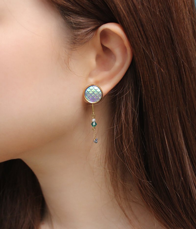 *hippie* Mermaid Scale Pearl & Crystal Brass Long Chain Earrings -Purple Lignt - Earrings & Clip-ons - Gemstone Blue