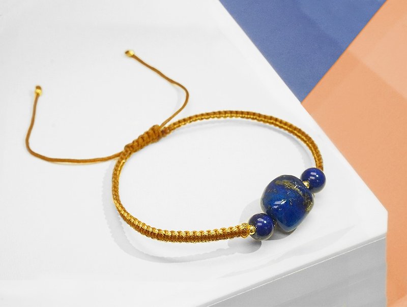Edith & Jaz • 手織系列 - 不定形青金石編織手環 (棕色繩) - 手鍊/手環 - 寶石 藍色