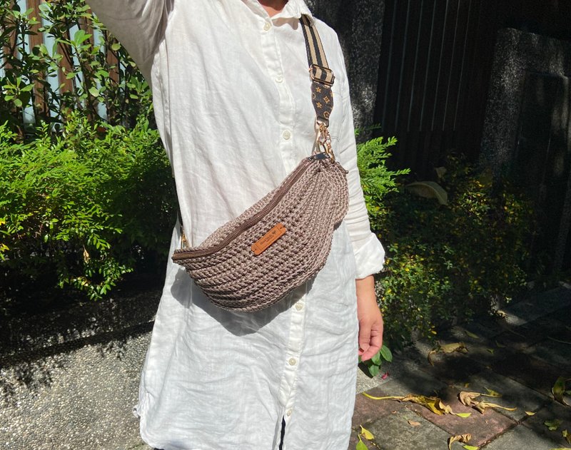 純手工編織胸包 腰包 斜背包 側背包 編織包  獨一無二 包包 - 側背包/斜背包 - 其他材質 黑色
