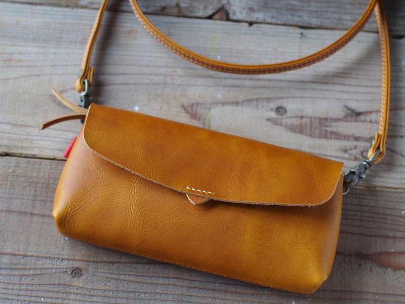 Leather pouch wallet camel - กระเป๋าสตางค์ - หนังแท้ สีนำ้ตาล