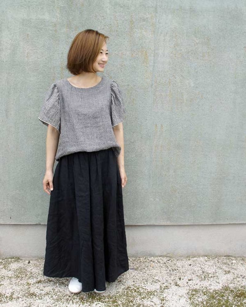 Linen 100 dyed flare sleeve pullover ginghamcheck Linen 100 dyed flare sleeve pullover - Women's Tops - Cotton & Hemp Black