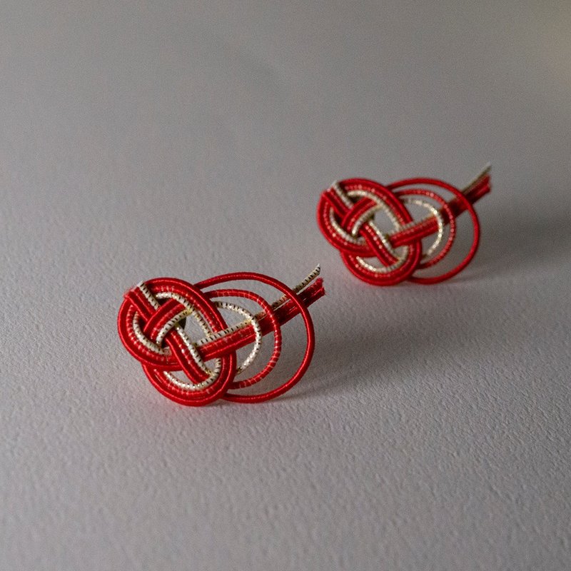 【Veverka】Guhuotiao-Mizuhiki earrings braided Mizuhiki fine work - Earrings & Clip-ons - Paper Red