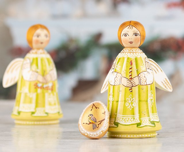 素朴な天使木の天使天使の置物と卵天使の彫刻大天使 - ショップ