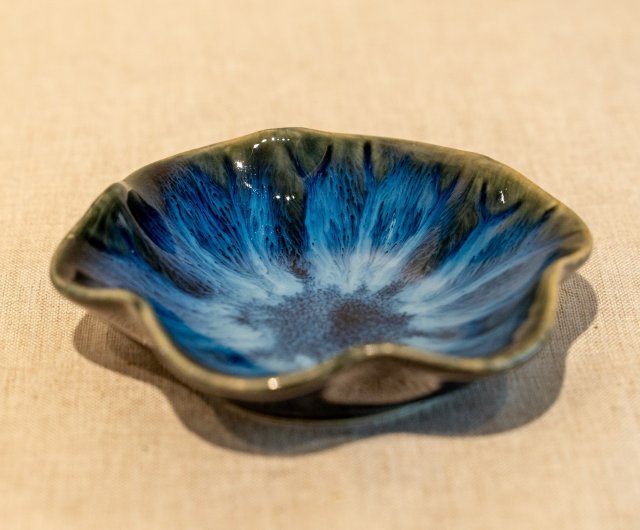 青と緑のグラデーションガラス皿 琉球ガラス グラス 青と緑の