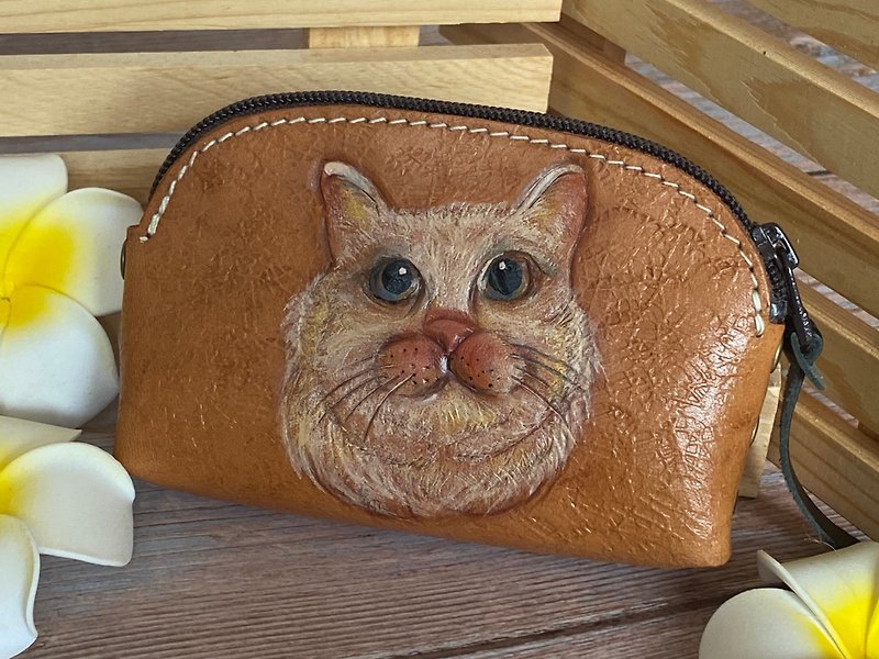 Carved leather coin purse/cat - กระเป๋าใส่เหรียญ - หนังแท้ 