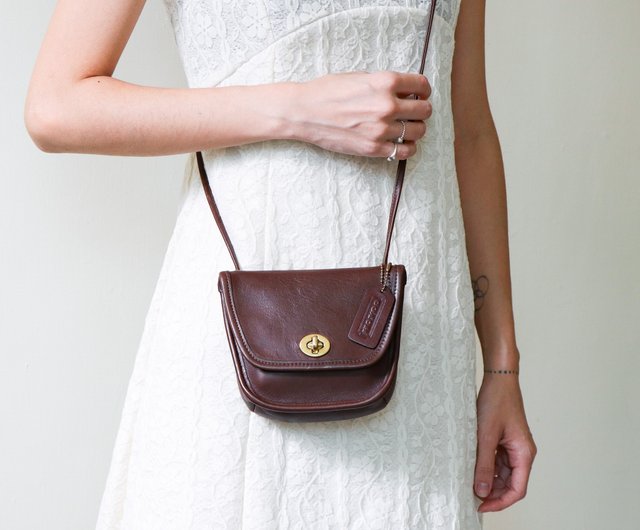 ヴィンテージコーチ ダークブラウン ミニクロスボディバッグ