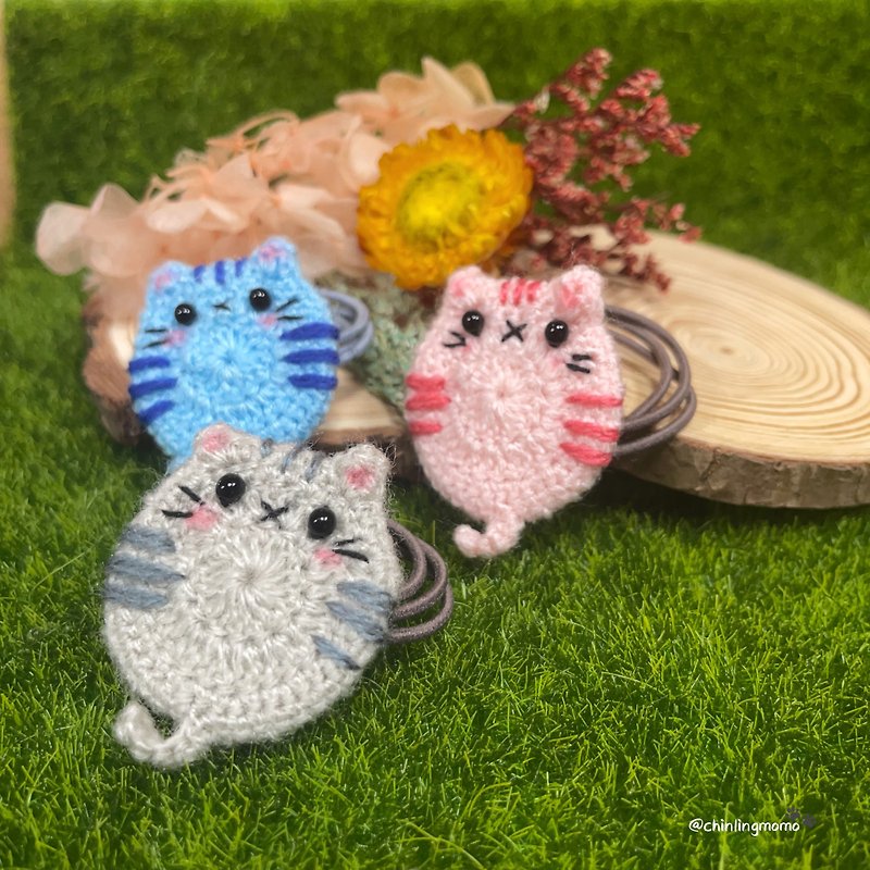 Round and cute cat hair accessories/pins - Hair Accessories - Polyester Multicolor
