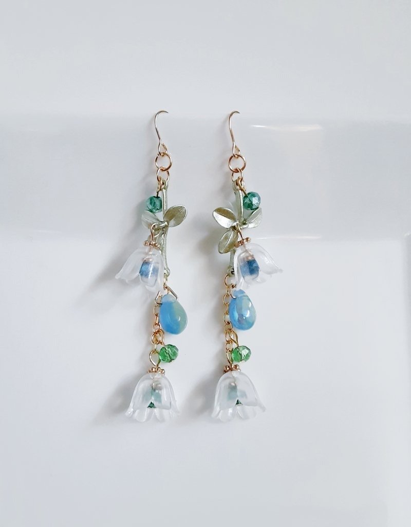 Only 1 pair available. Stylish long earrings with dangling lily of the valley beads and teardrop beads. Lily of the valley, green blue. Birthday gift. Jewels. Hypoallergenic. Can be changed to earrings or Clip-On. - ต่างหู - แก้ว สีน้ำเงิน