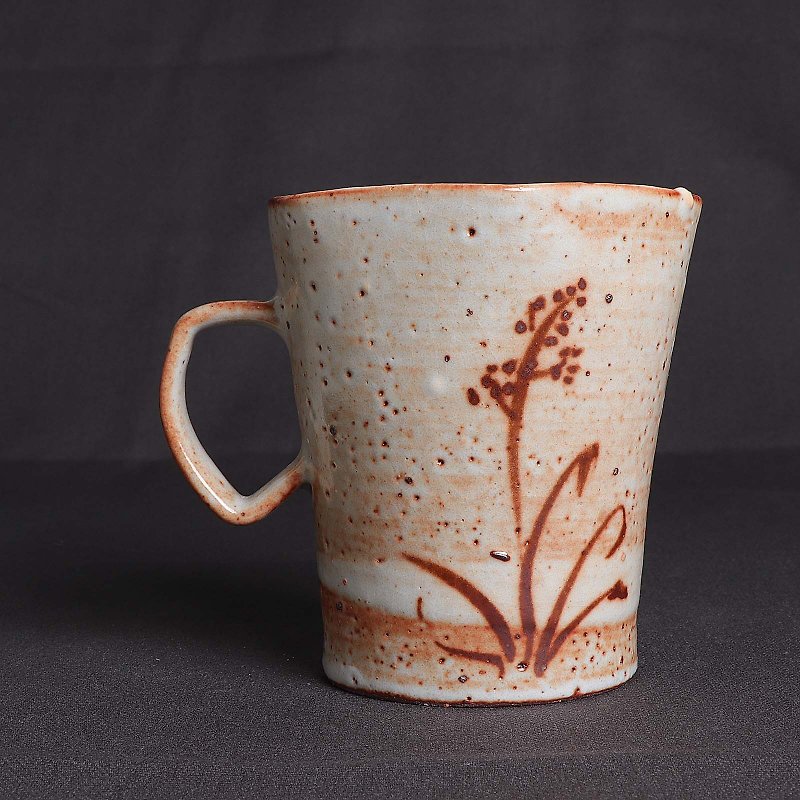 Ming bud kiln zhiye glaze iron painted pentagonal mug cup coffee cup - Teapots & Teacups - Pottery Orange