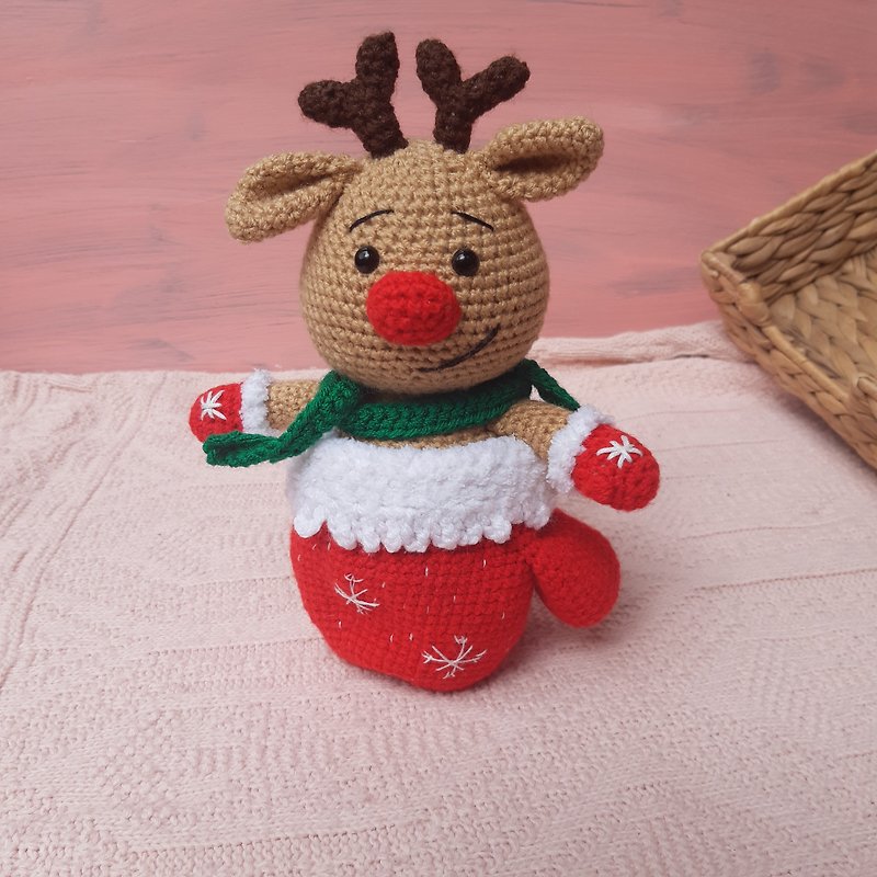 Hand crochet Funny Reindeer in a cup Stuffed toys Animals Plush toys Christmas - Kids' Toys - Acrylic Multicolor