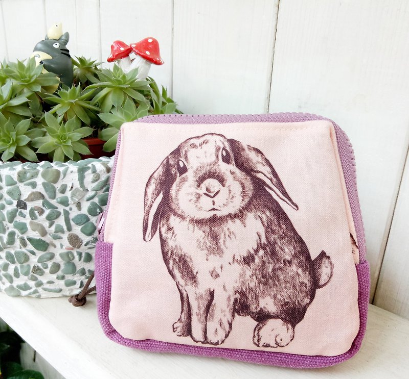 【好日手作】Handmade。森林小兔兔收納包。小包。禮物 - 化妝袋/收納袋 - 棉．麻 粉紅色