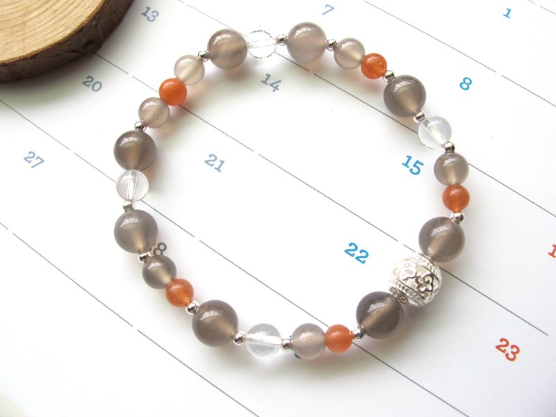 White Crystal Gray Agate Stone 925 Sterling Silver [Orange Milk Tea] - สร้อยข้อมือ - คริสตัล 