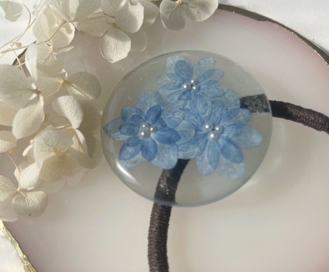 No.2465 ハンドメイド　ヘアゴム　レジン　ドライフラワー　鳥 No.2465 ハンドメイド ヘアゴム レジン ドライフラワー 鳥 No