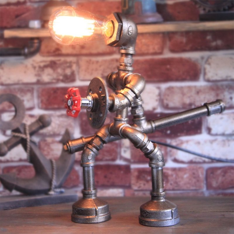 Water pipe robot table lamp personalized creative table lamp Valentine's Day gift customized gift - โคมไฟ - โลหะ สีนำ้ตาล