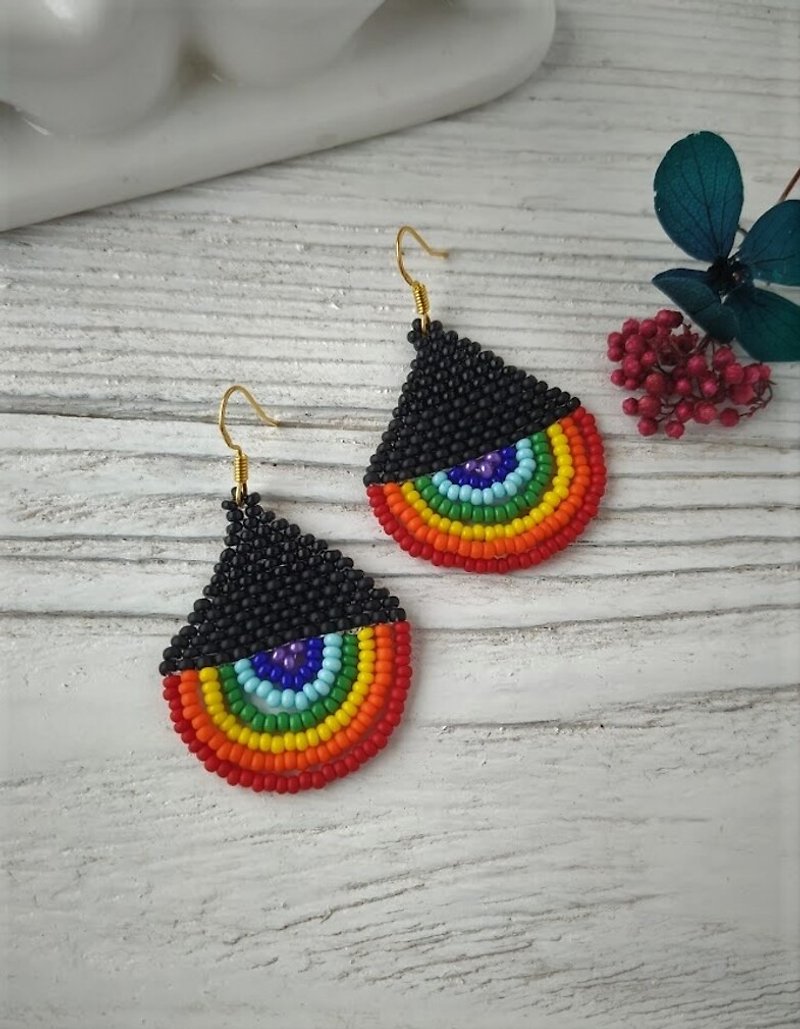 Rainbow earrings. Colorful earrings. Summer earrings. Beach jewelry - ต่างหู - แก้ว หลากหลายสี