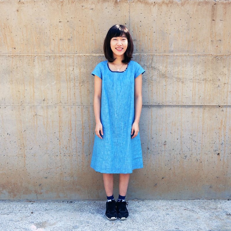 Takuya Indigo-Indigo dyed ramie small dress - ชุดเดรส - ผ้าฝ้าย/ผ้าลินิน สีน้ำเงิน