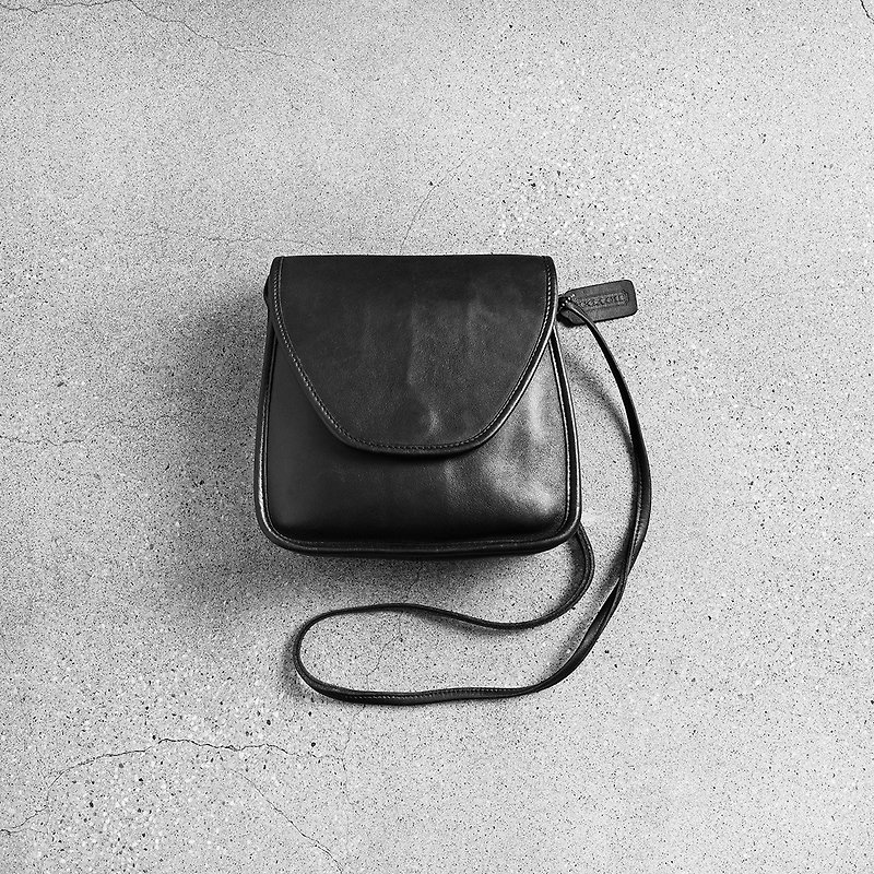 Coach Vintage Bag - Messenger Bags & Sling Bags - Genuine Leather Black