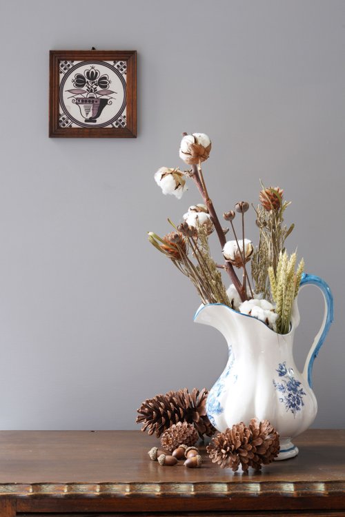 オランダの手描きの伝統的な小さな花のタイルの装飾品/デルフト