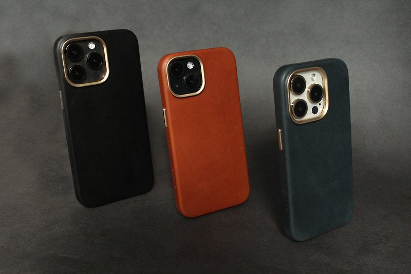 UNIC leather magnetic phone case iPhone15/ Plus/15 Pro/ProMAX [can be customized] - เคส/ซองมือถือ - หนังแท้ สีนำ้ตาล