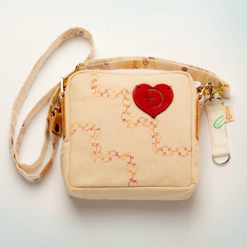 Xinxin crossbody bag/handbag/small bag/date bag/gift - Messenger Bags & Sling Bags - Cotton & Hemp 