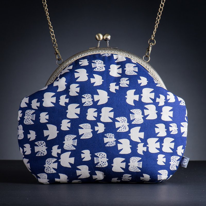 A lot of seabirds - metal mouth gold package - retro cross backpack - portable bag - female bag - กระเป๋าแมสเซนเจอร์ - ผ้าฝ้าย/ผ้าลินิน สีน้ำเงิน