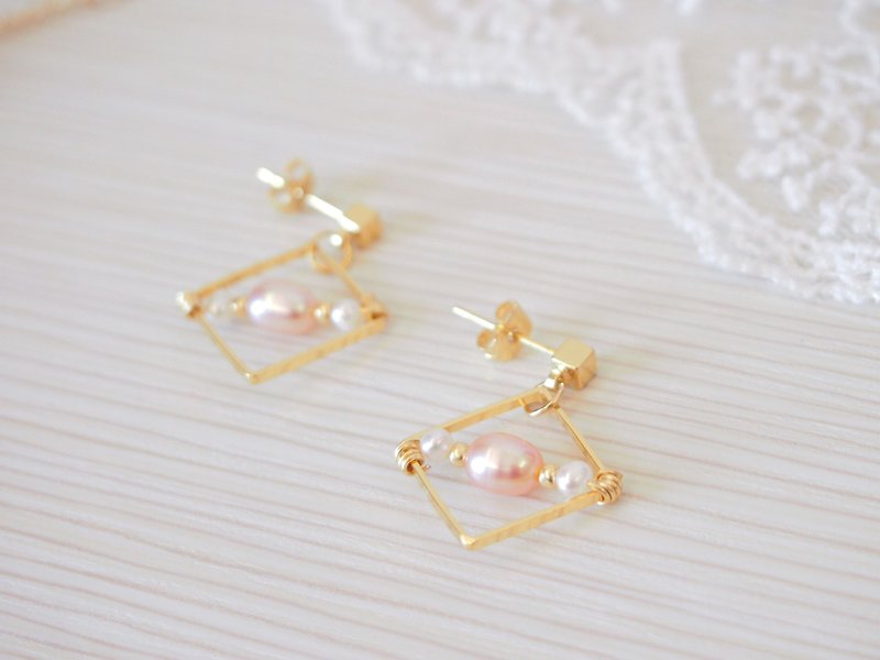 Anniewhere | Geometric Classics | Square String Pearl Earrings (can be changed without pierced ears) - ต่างหู - เครื่องเพชรพลอย 