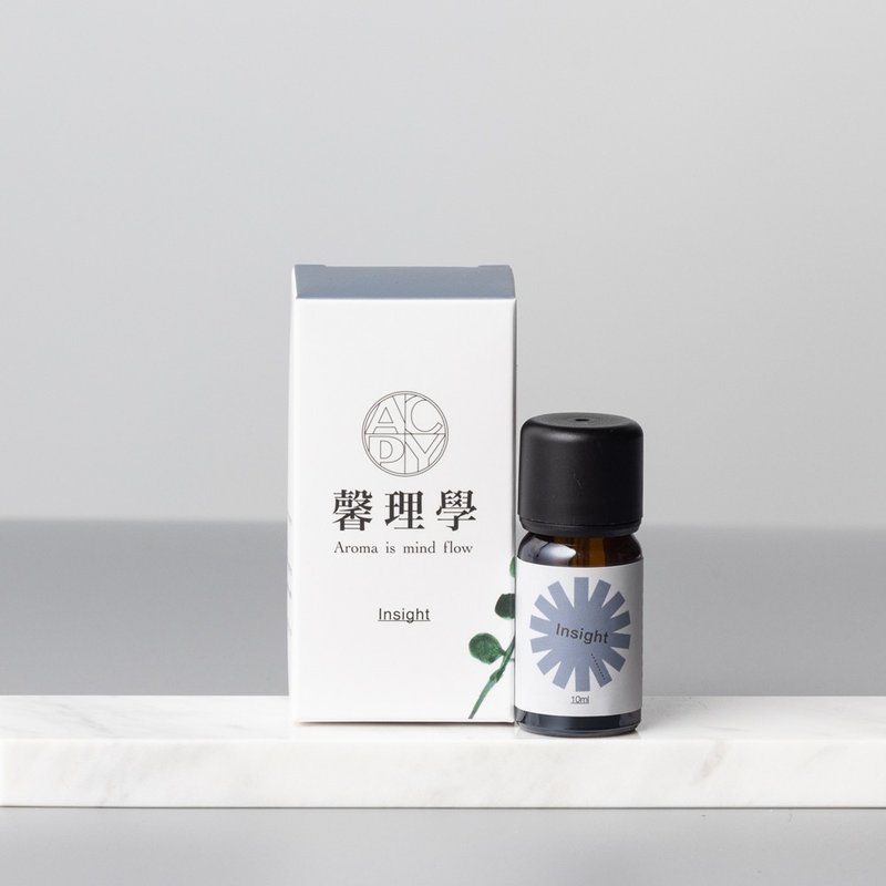 The best-selling physical product [Purely Natural Compound Essential Oil-Wood Tone] calms the aura - Insight - น้ำหอม - น้ำมันหอม สีน้ำเงิน