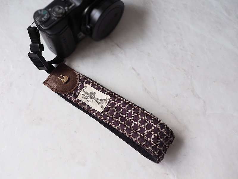 Hand-made camera wrist strap camera rope store and camera strap (Japanese style violet hexagonal pattern) H03 - เชือก/สายคล้อง - ผ้าฝ้าย/ผ้าลินิน สีม่วง