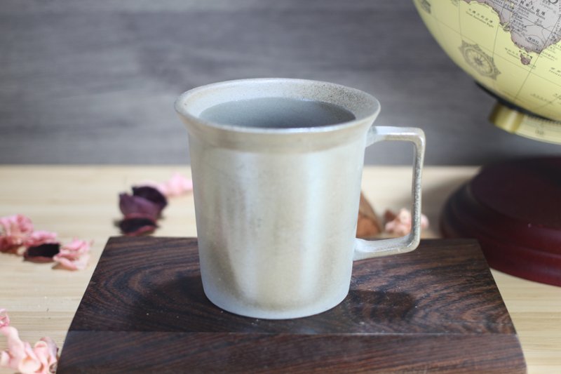 【送禮好物】240ml 柴燒天然落灰 方韻杯 咖啡杯 台灣鶯歌製 - 咖啡杯/馬克杯 - 瓷 