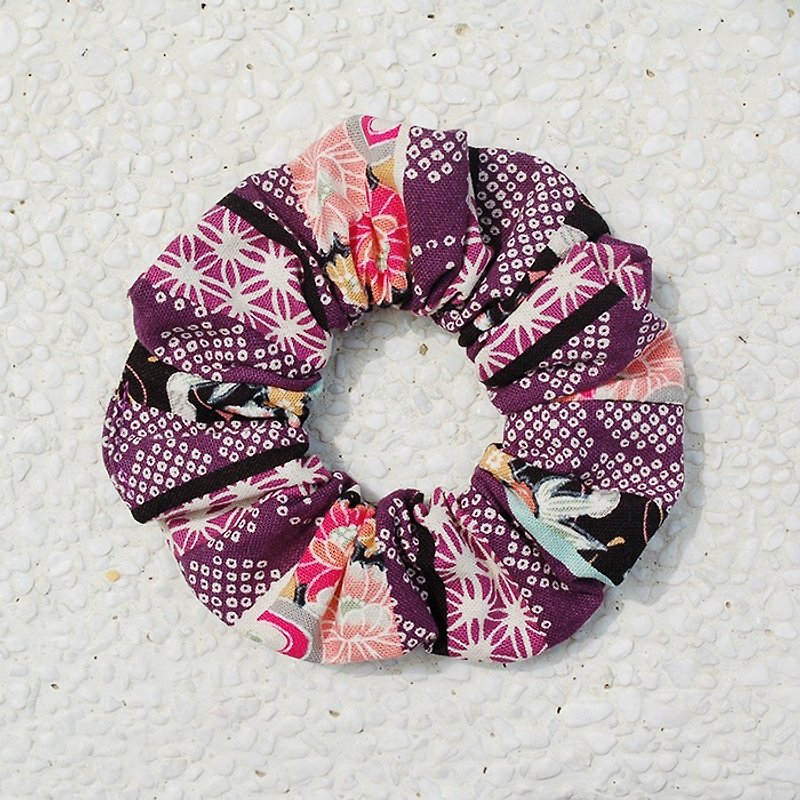 Japanese pattern hair bundle _ purple / large intestine ring donut hair ring - เครื่องประดับผม - ผ้าฝ้าย/ผ้าลินิน สีม่วง
