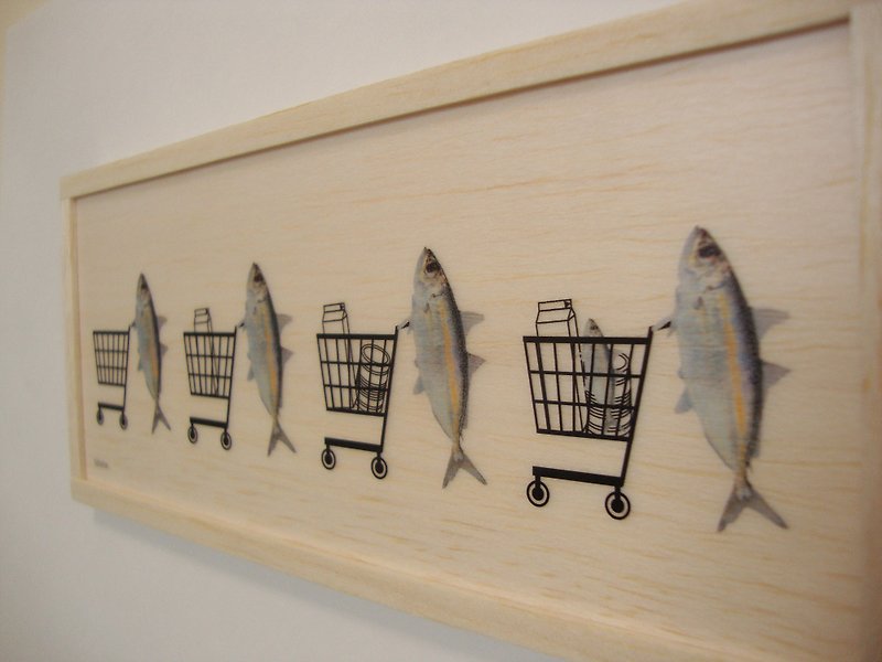 shopping fish 2 - Wall Décor - Wood Khaki