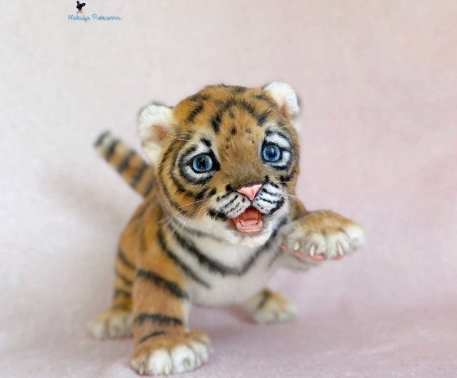 Baby Tiger Cubs Ultra-Realistic (Set of 2)